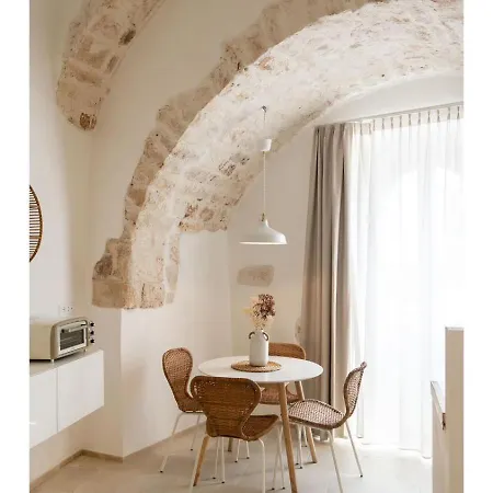 Casa Vico Melles Apartment